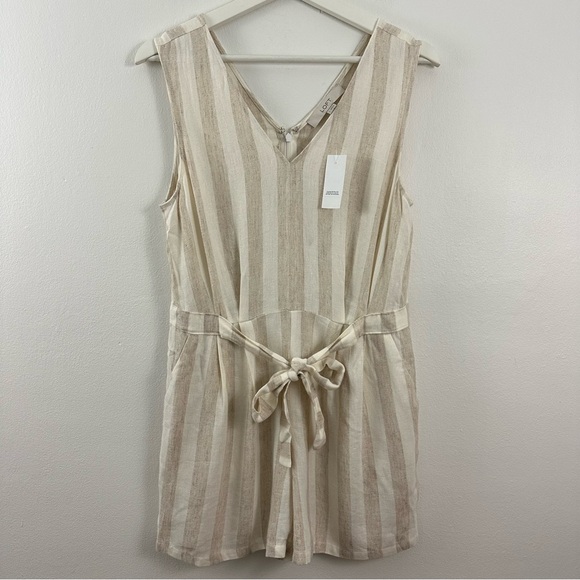 2/$20 NWT LOFT Linen Striped Romper Women's Size 2 - Picture 1 of 7